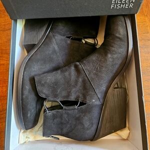 EUC - Eileen Fisher Black Tumbled Nubuck Heeled Boots